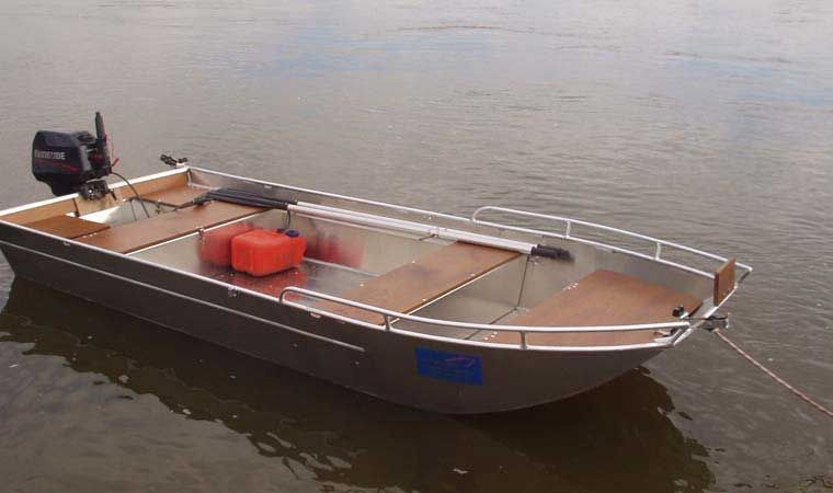 Barco de alumínio para pesca (13)