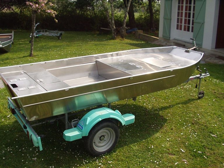 Barco de alumínio para pesca (87)