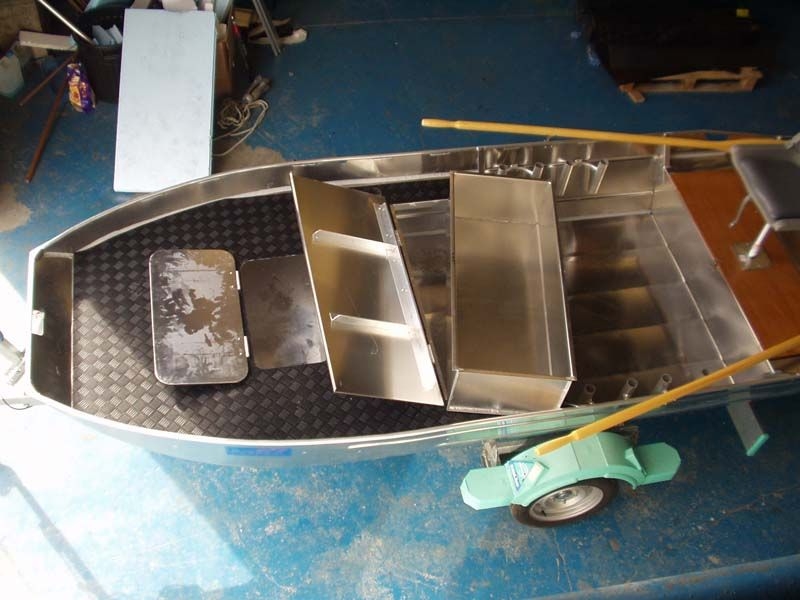 Barco de alumínio para pesca (7)